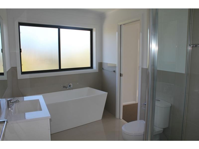 10 Lincoln Road, Port Macquarie NSW 2444