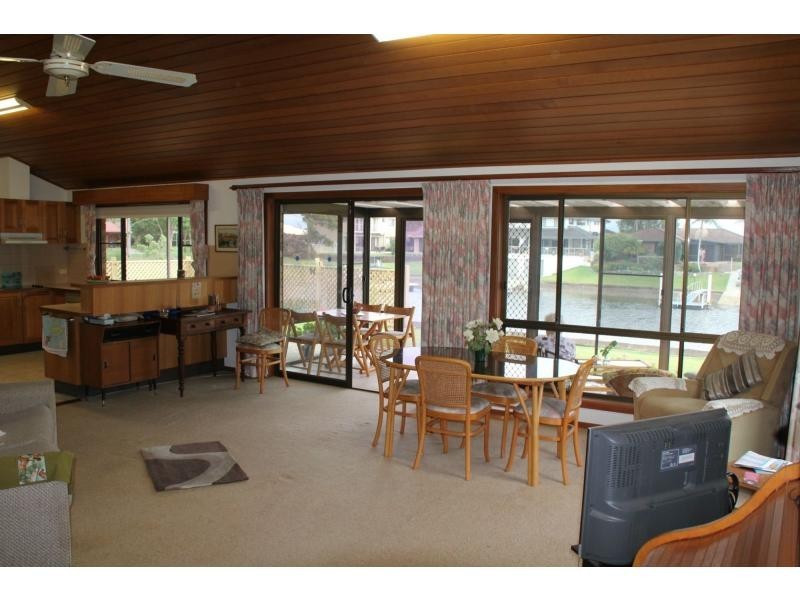 5 Laguna Place, Port Macquarie NSW 2444