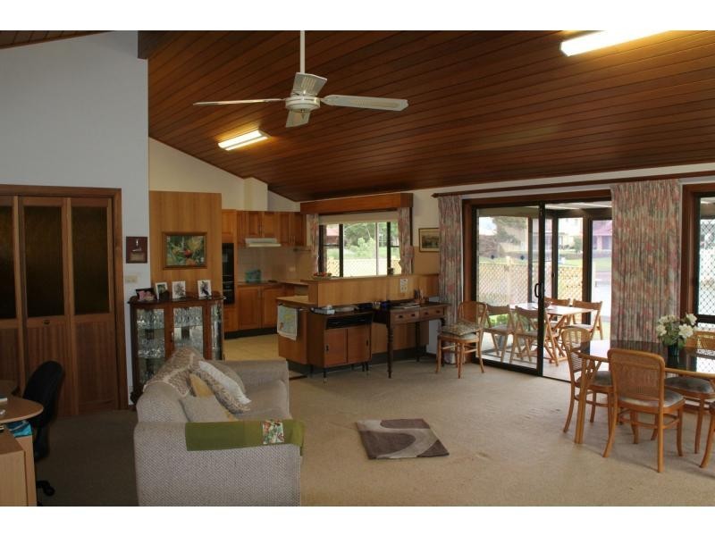 5 Laguna Place, Port Macquarie NSW 2444