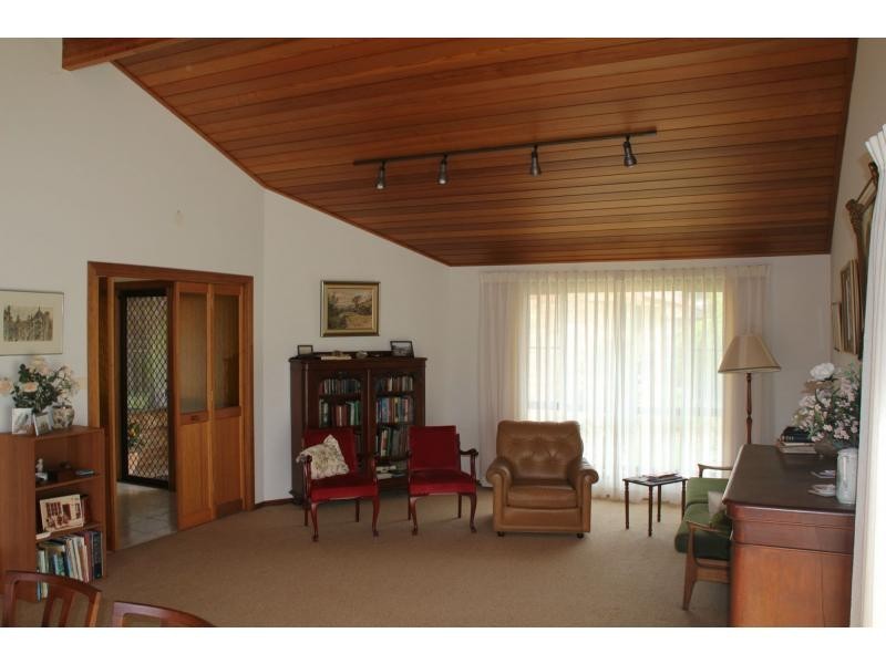 5 Laguna Place, Port Macquarie NSW 2444