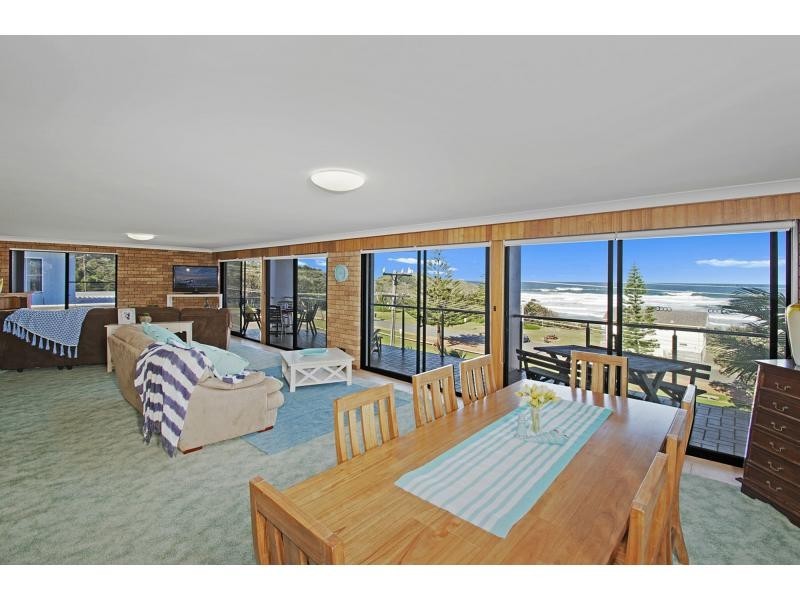 39 Matthew Flinders Drive, Port Macquarie NSW 2444