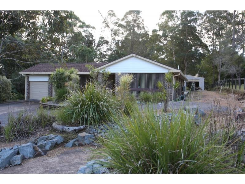 5 Warrew Crescent, King Creek NSW 2446