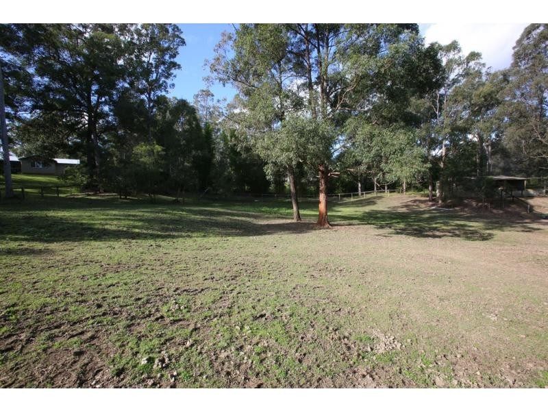 5 Warrew Crescent, King Creek NSW 2446