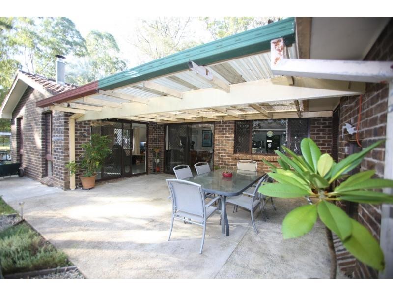 5 Warrew Crescent, King Creek NSW 2446