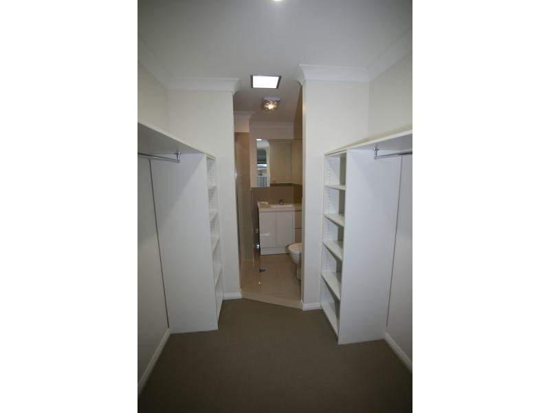 24 Lincoln Rd, Port Macquarie NSW 2444
