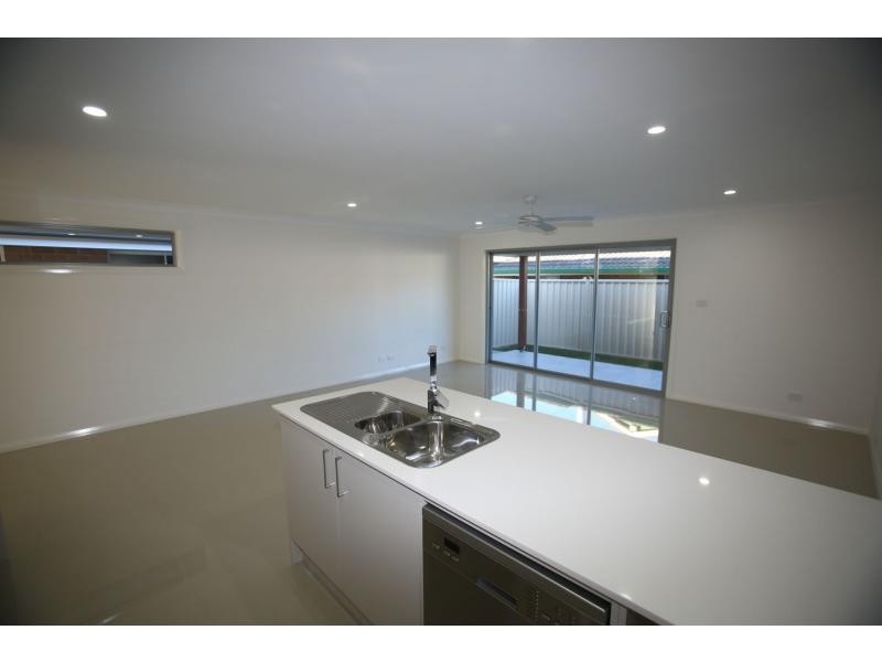 24 Lincoln Rd, Port Macquarie NSW 2444