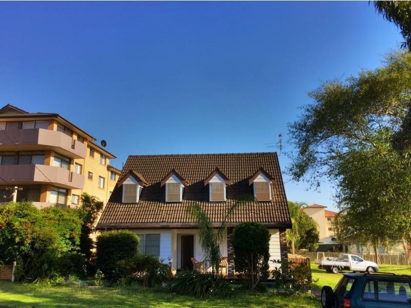 17 Waugh Street, Port Macquarie NSW 2444