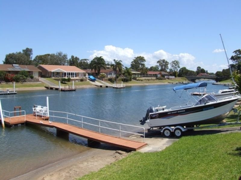 16 Laguna Place, Port Macquarie NSW 2444