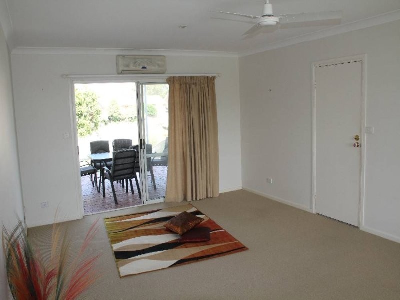 16 Laguna Place, Port Macquarie NSW 2444