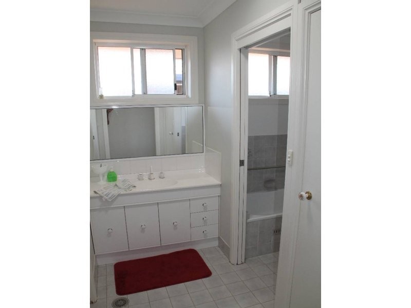 16 Laguna Place, Port Macquarie NSW 2444