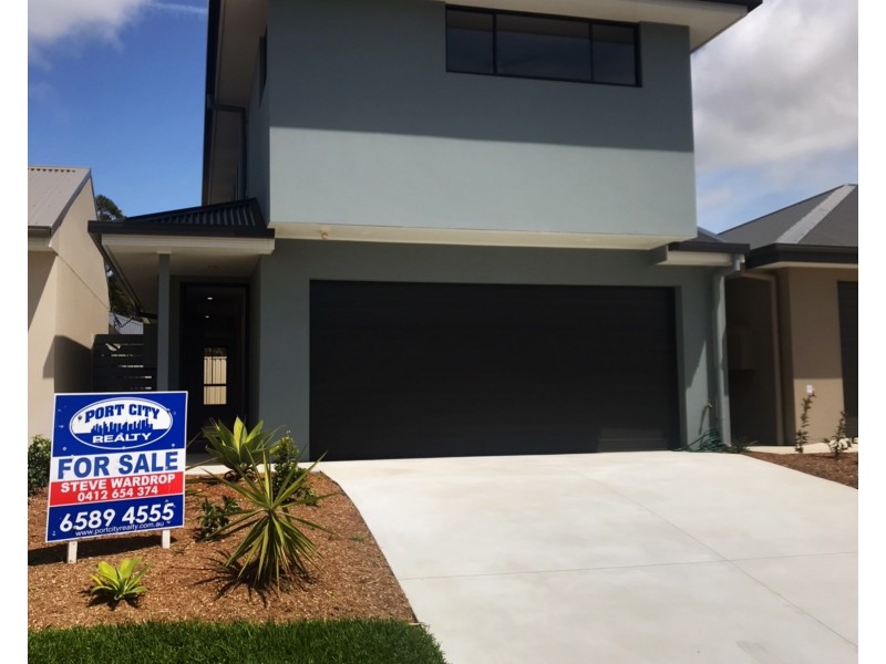 6B Clipstone Cl, Port Macquarie NSW 2444