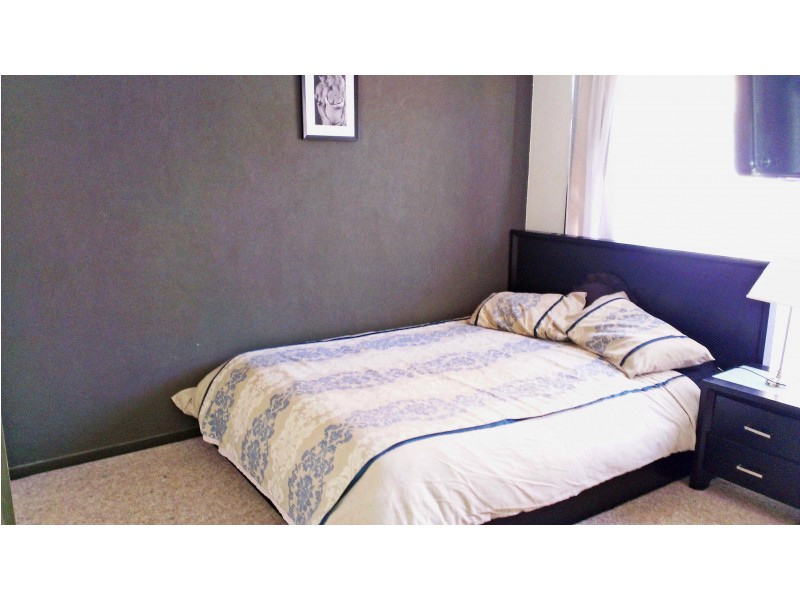 2/6 Mallawa Cres, Port Macquarie NSW 2444