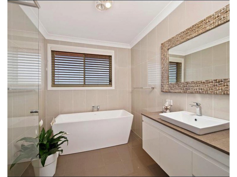 5 The Plateau, Port Macquarie NSW 2444