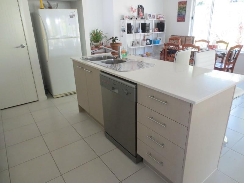 47 Dame Patti Drive, Sunrise Beach QLD 4567