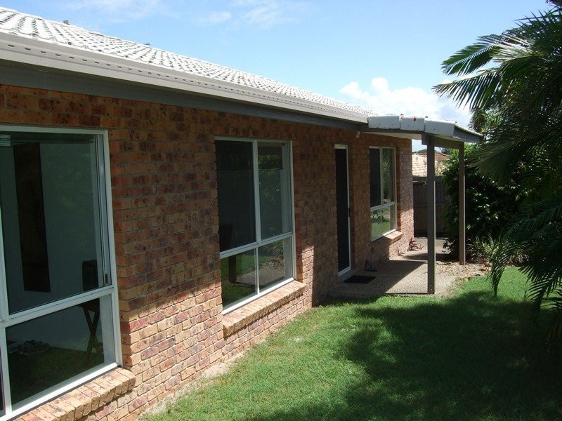 15 Ridgeway Street, Sunrise Beach QLD 4567
