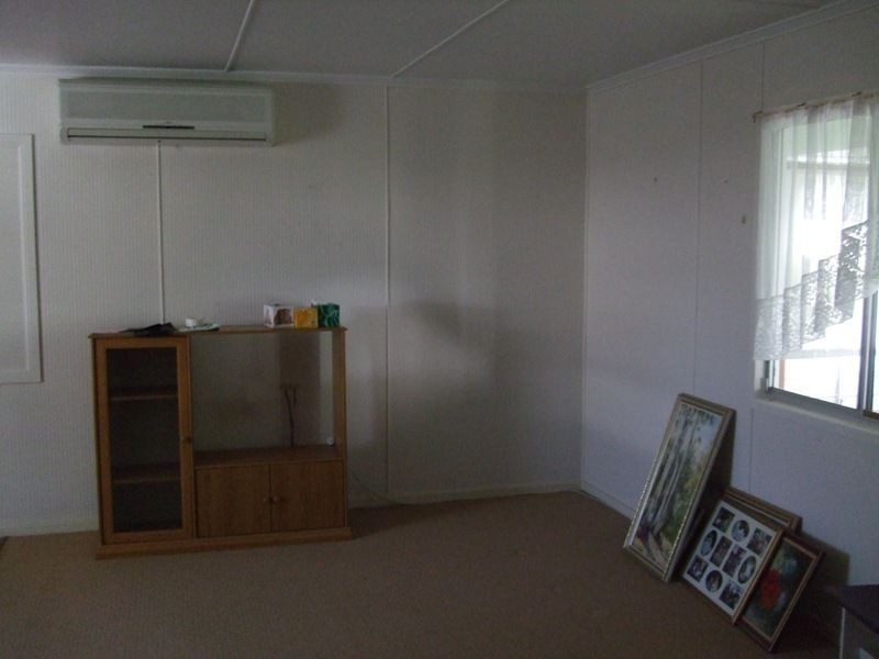 25 Edward Street, Noosaville QLD 4566