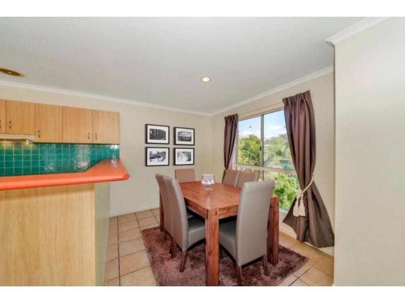 Unit 3/82 Southern Cross Parade, Sunrise Beach QLD 4567