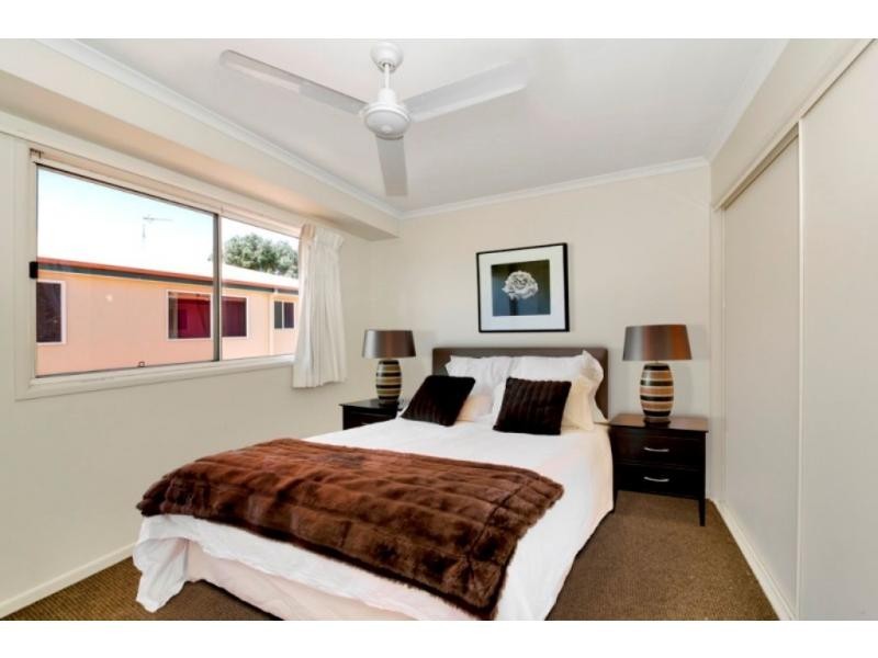 Unit 3/82 Southern Cross Parade, Sunrise Beach QLD 4567
