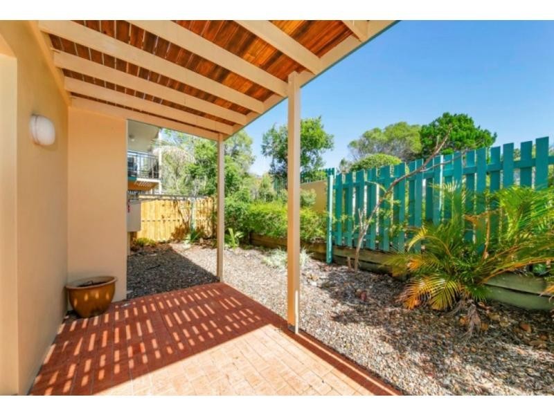 Unit 3/82 Southern Cross Parade, Sunrise Beach QLD 4567