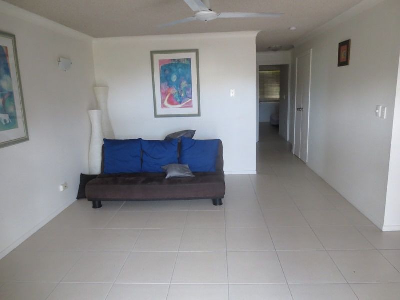 1/17 Sobraon Street, Sunrise Beach QLD 4567