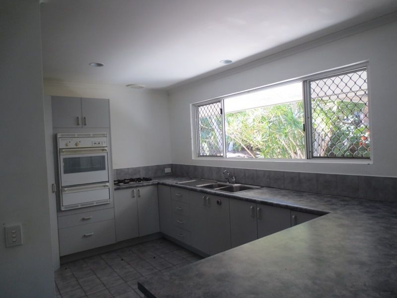 5 Hill Street, Sunshine Beach QLD 4567