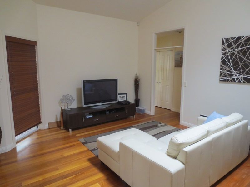 2 Windsurf Place, Noosa Waters QLD 4566