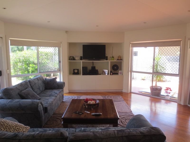 2 Windsurf Place, Noosa Waters QLD 4566
