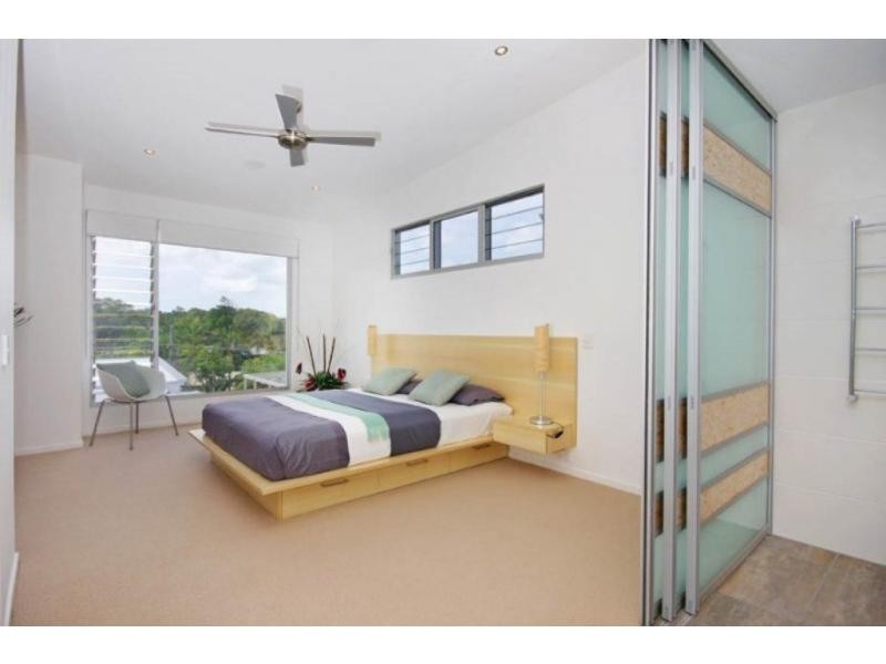 1/23 Duke Street, Sunshine Beach QLD 4567