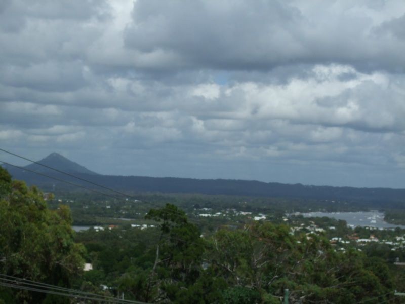 3/2 Attunga Heights, Noosa Heads QLD 4567