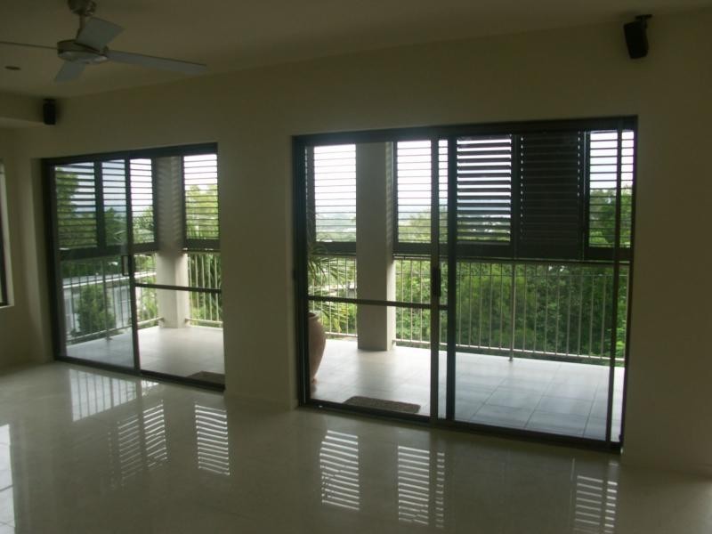 3/2 Attunga Heights, Noosa Heads QLD 4567