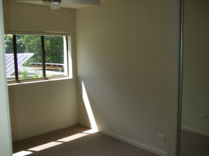 3/2 Attunga Heights, Noosa Heads QLD 4567