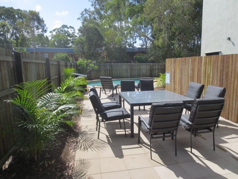 2/215 Weyba Road, Noosaville QLD 4566