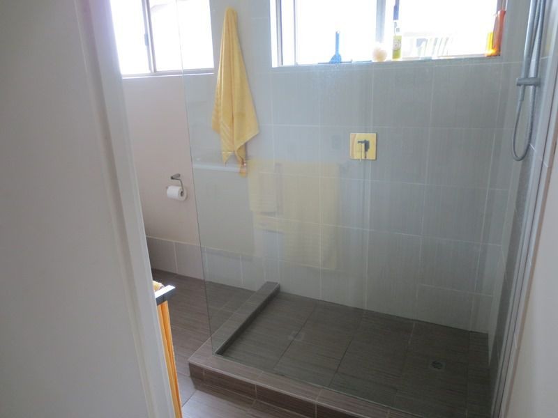 211/21-24 Lake Weyba Drive, Noosaville QLD 4566