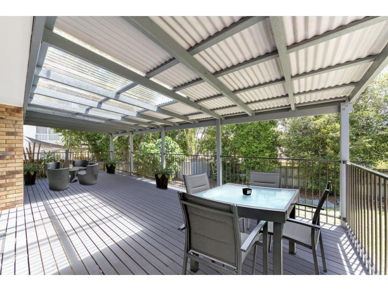 16 Victory Crescent, Sunrise Beach QLD 4567