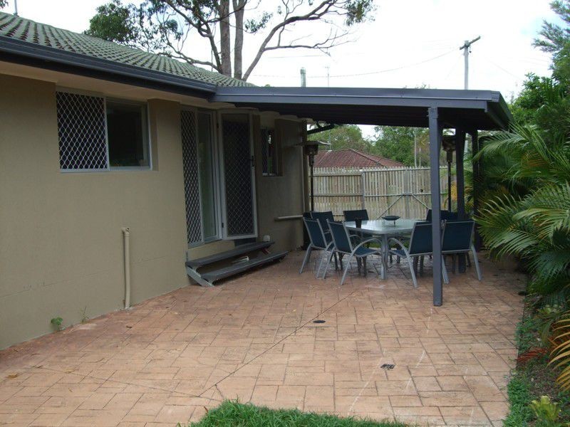 8 Niblick Street, Tewantin QLD 4565