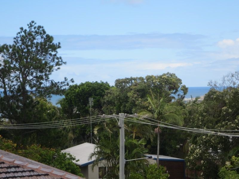 5/4 Ray Street, Sunshine Beach QLD 4567
