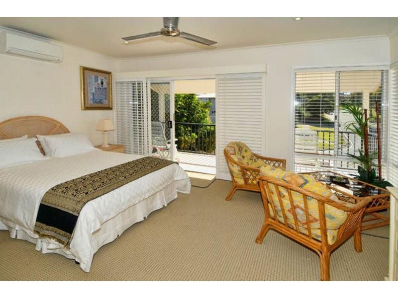 1/7 Orealla Crescent, Sunrise Beach QLD 4567