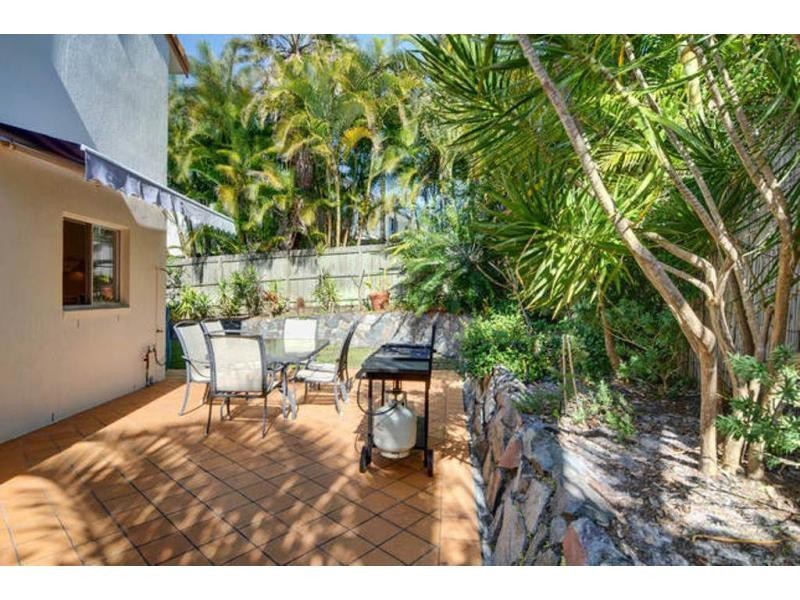 1/7 Orealla Crescent, Sunrise Beach QLD 4567