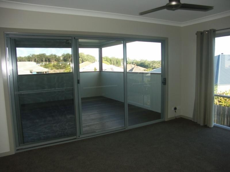 18 Montreal Drive, Peregian Springs QLD 4573