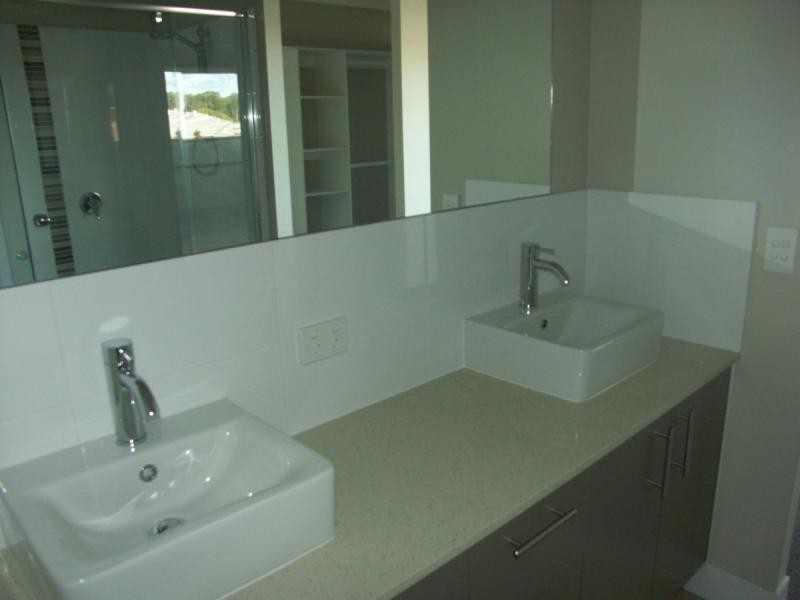 18 Montreal Drive, Peregian Springs QLD 4573