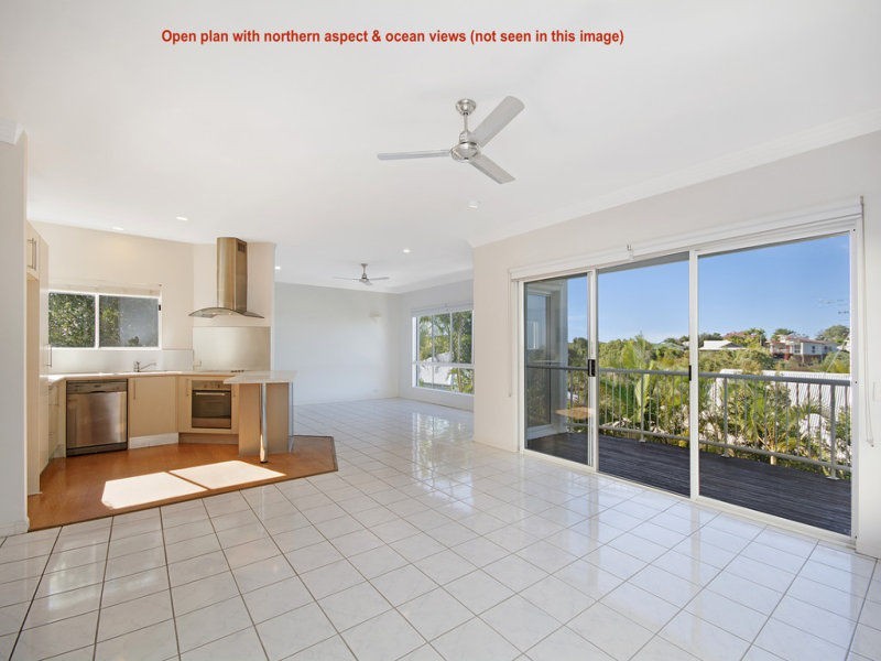 60 Southern Cross Parade, Sunrise Beach QLD 4567