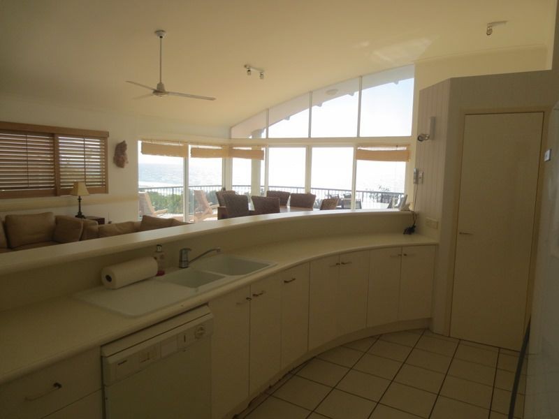 5/11 Tingira Crescent, Sunrise Beach QLD 4567