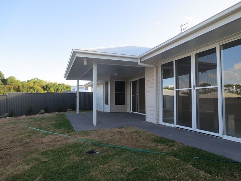 6 Hollyhock Circuit, Noosa Heads QLD 4567