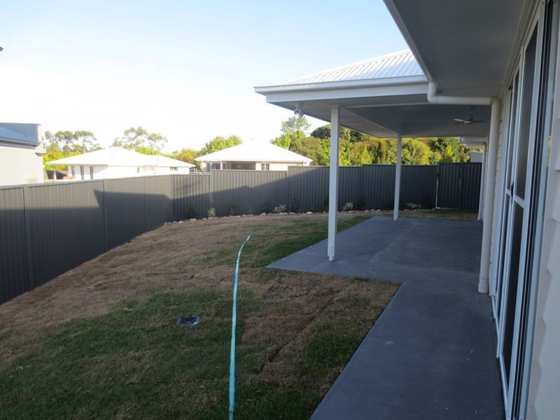 6 Hollyhock Circuit, Noosa Heads QLD 4567