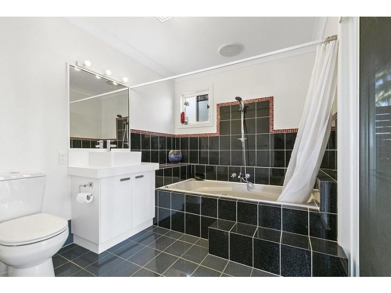 38 Goodchap Street, Noosaville QLD 4566