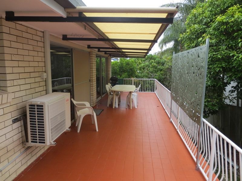 32 Katharina Street, Noosa Heads QLD 4567