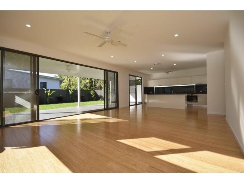 27 Bumpy Ash Lane, Noosa Heads QLD 4567