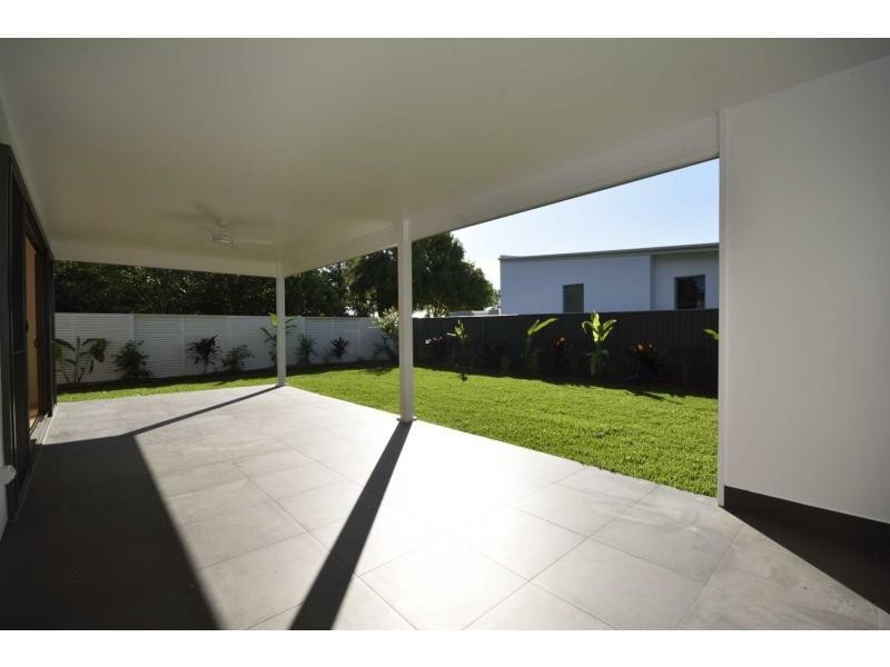 27 Bumpy Ash Lane, Noosa Heads QLD 4567