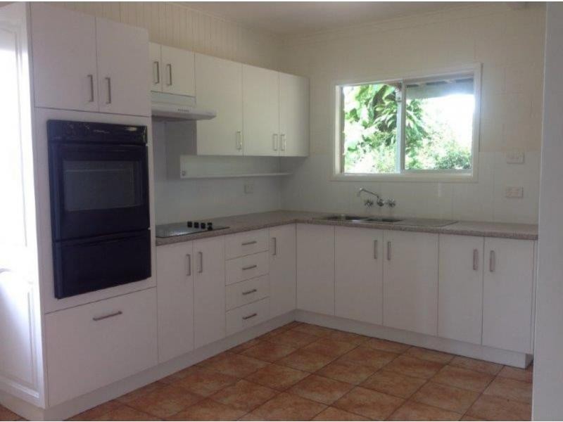 Unit 1/4 Hygieta Street, Noosaville QLD 4566