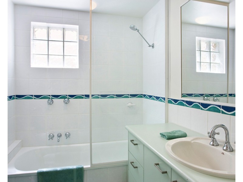 12/1 Selene Street, Sunrise Beach QLD 4567